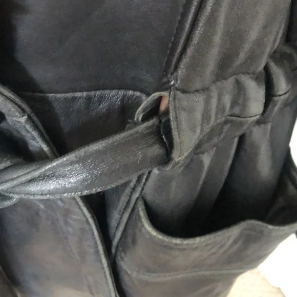 Miropa leather hooded coat - Picture 9 of 13